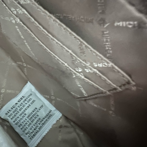 NEW MICHAEL KORS HOUSTON LARGE ZIP CROSSBODY BAG PURSE - Picture 8 of 10